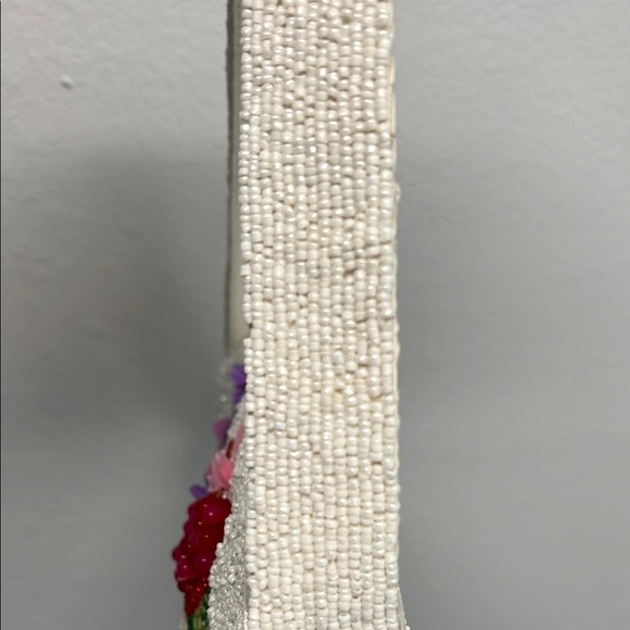 💐Beaded Floral Shoulder Bag ✨🌷 - Picture 4 of 10